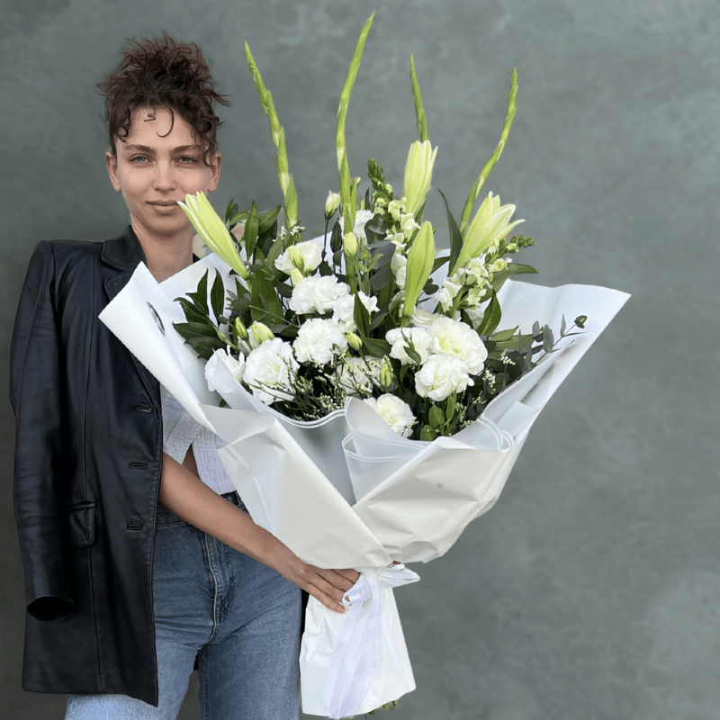 זר חגיגה בלבן