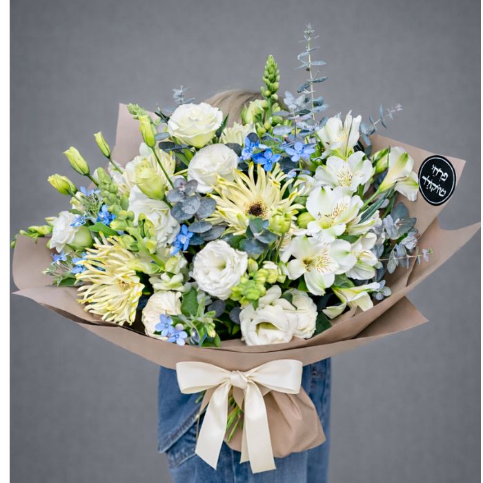 זר פרחים- הרמוניה לבנה